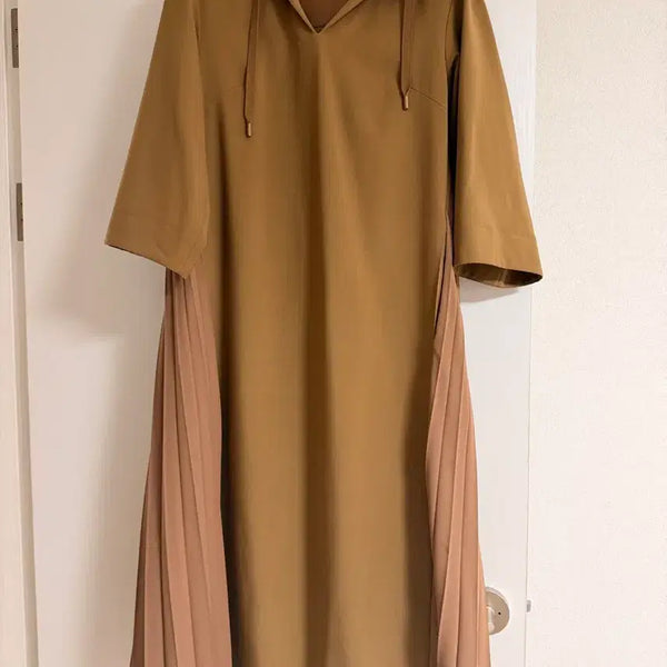 [BUNJANG] TIME HOODED PLEATS DRESS F / 한섬 타임 후드 플리츠 원피스 F