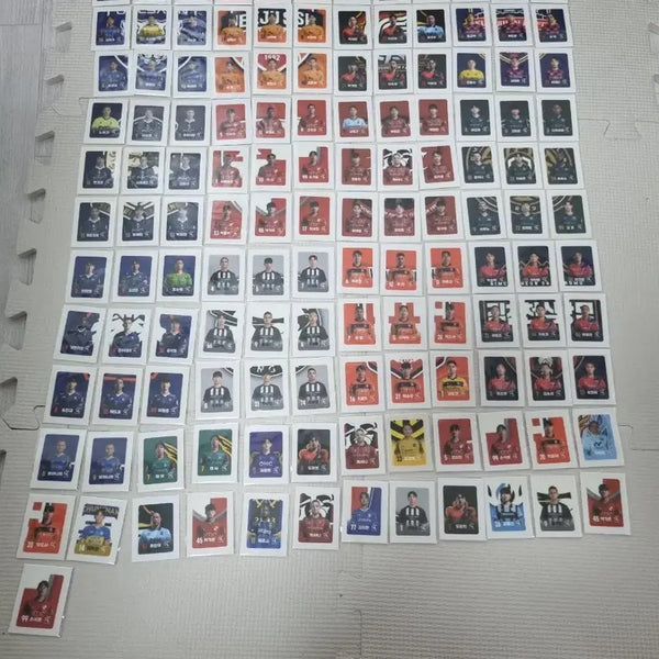 [BUNJANG] K League Sticker Collection (157 pcs) / k리그 띠부씰 157장 장당500원