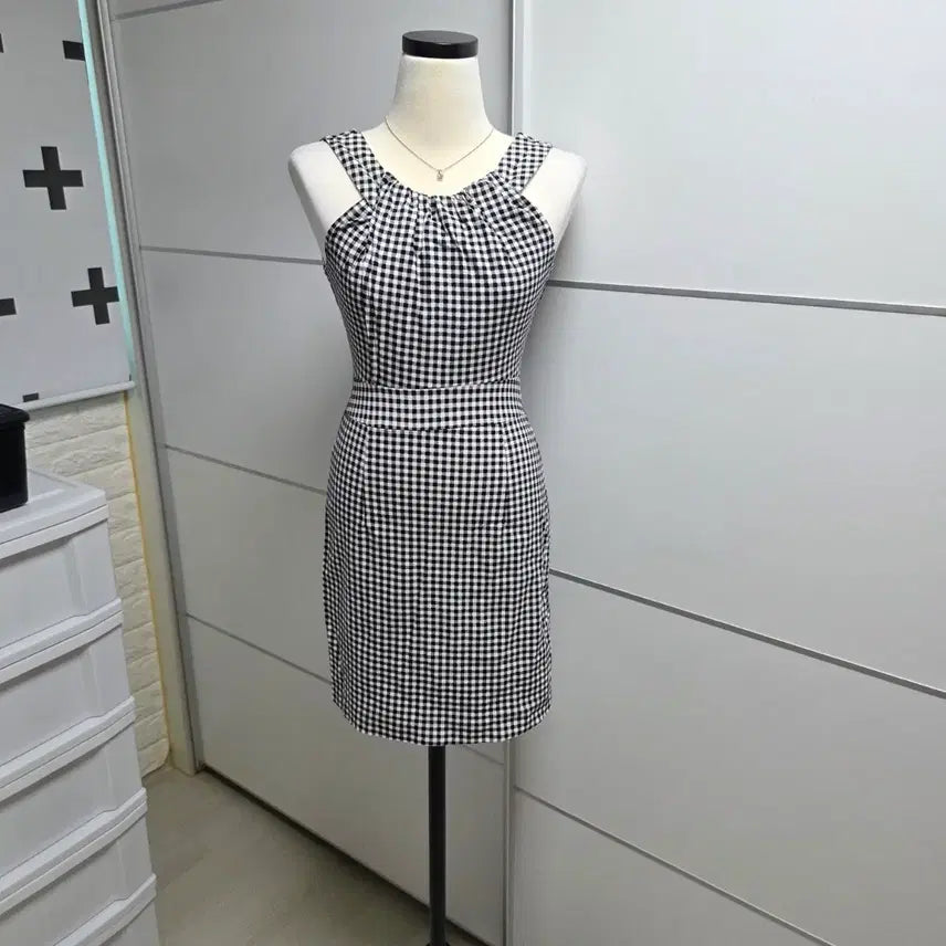 [BUNJANG] Sleeveless Checkered Mini Dress / (새제품)체크 패턴 민소매 원피스