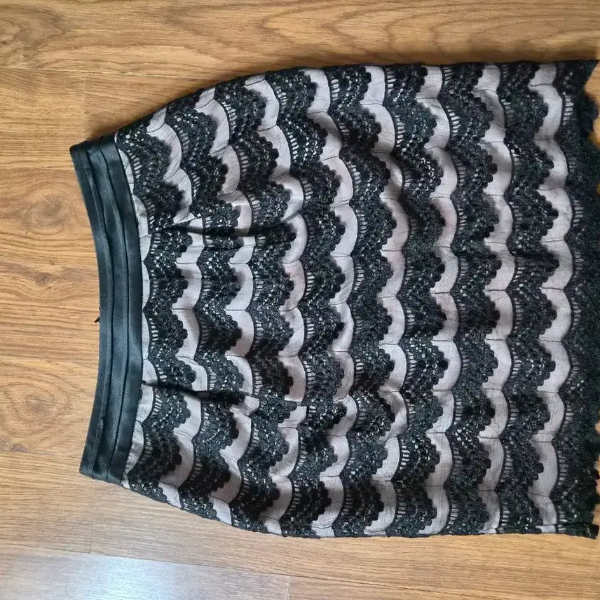 [BUNJANG] Kenneth Lady Black Lace Skirt / 케네스레이디 블랙 레이스 스커트 55