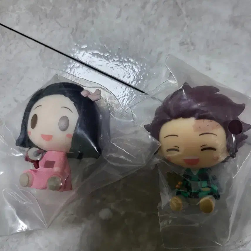 [BUNJANG] Demon Slayer Tanjiro & Nezuko Chokonokko Figure Bundle Set / 귀멸의칼날 탄지로, 네즈코 초코노코 피규어 일괄