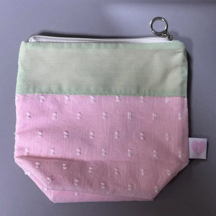 [BUNJANG] I.S. SUMMERLY Pink Strawberry Pouch Wonhee / 아이썸머리 핑크 딸기 파우치 원희 레이