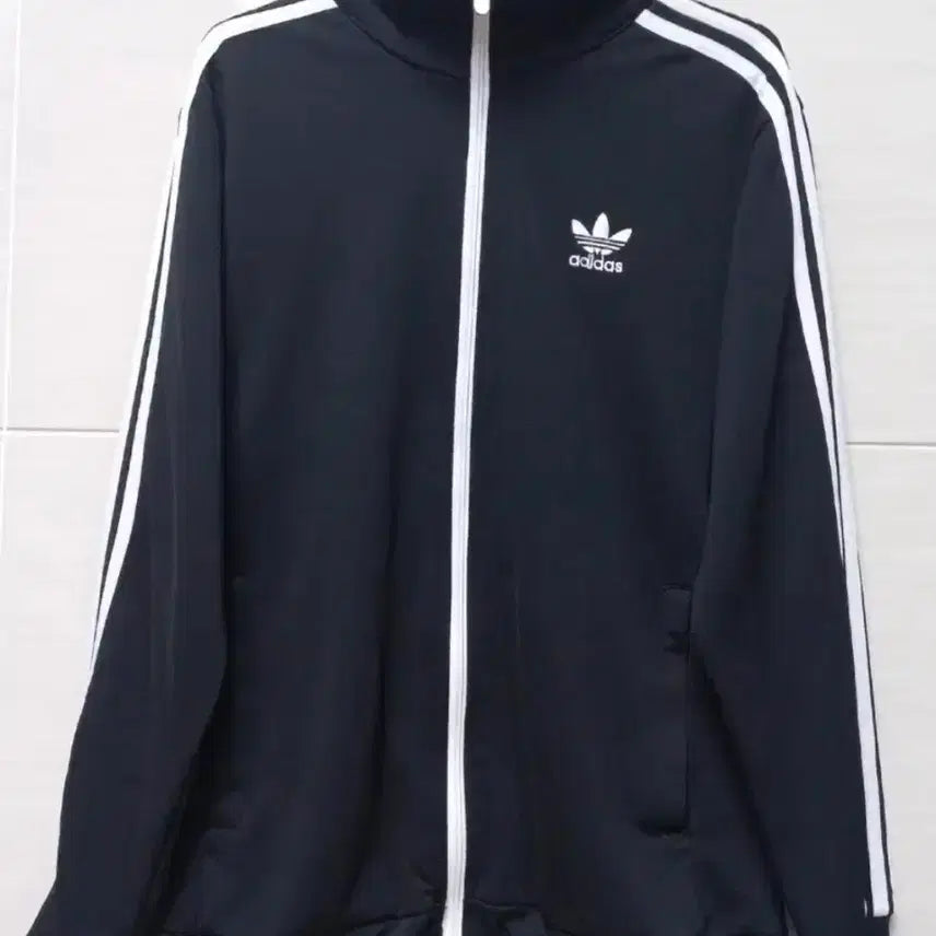 [BUNJANG] Adidas Europa Black Track Top Jersey S / 아디다스 유로파 검흰 블랙 트랙탑 저지 져지집업 90/S