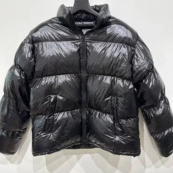 [BUNJANG] ACRE X GRIM Black Shiny Puffer Jacket / [Free] 에이커 X 그림 블랙 샤이니 푸퍼 재킷