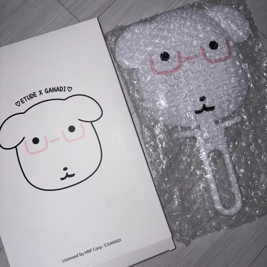 [BUNJANG] Etude Ganadi Folding Hand Mirror / (현물) 에뛰드 가나디 거울 접이식 손거울