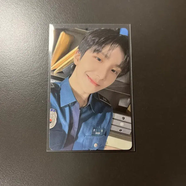 [BUNJANG] BOYNEXTDOOR Woong-hak Police Photocard Membership / 보이넥스트도어 보넥도 운학 경찰포카 멤버쉽