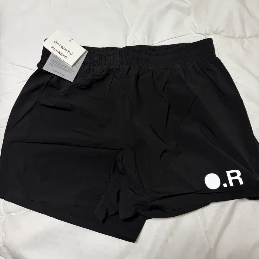 [BUNJANG] Optimistic Runners Matte Shorts (M Size) / <새상품>옵티미스틱러너스 매트쇼츠 (M사이즈)