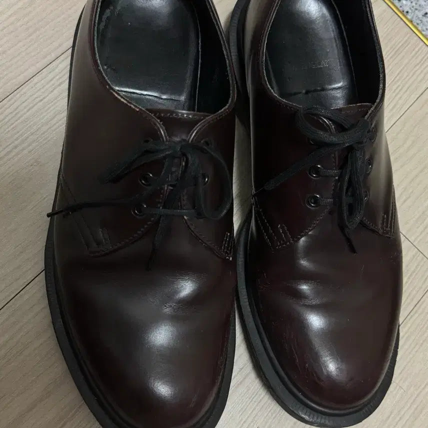 [BUNJANG] Dr. Martens 1461 Burgundy Made in England Shoes (UK 6) / 닥터마틴 1461 uk6 버건디 메이드인 잉글랜드