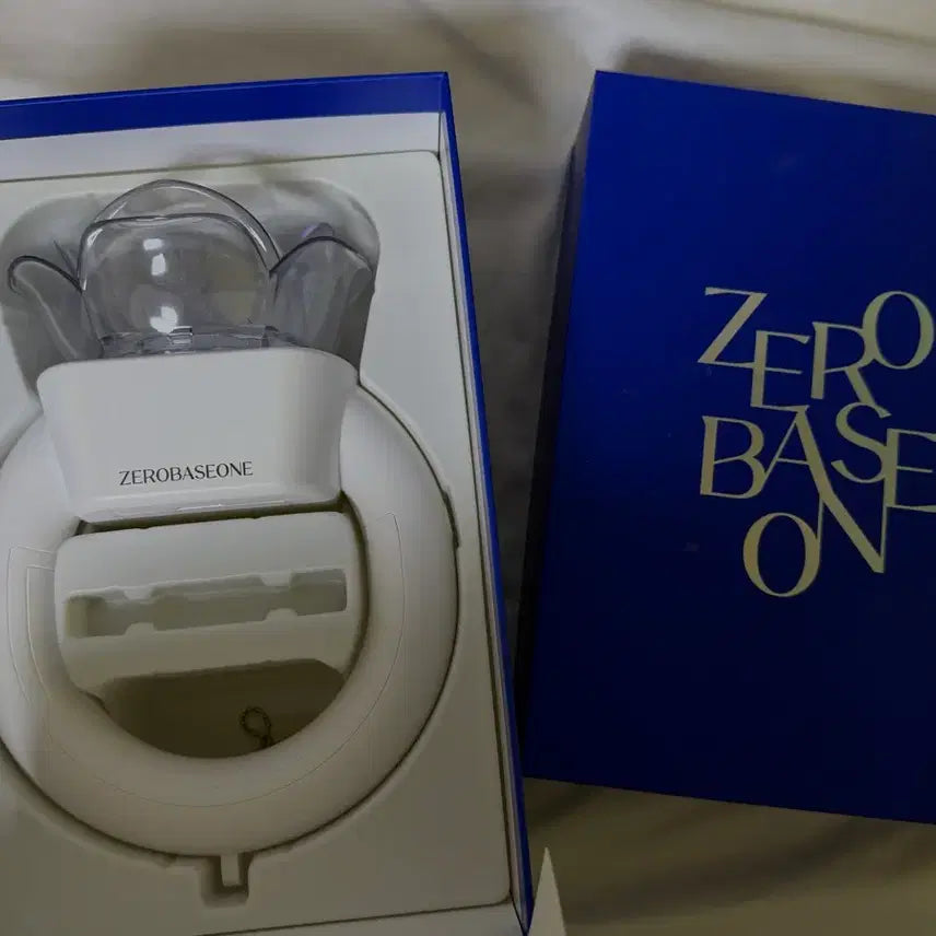 [BUNJANG] ZEROBASEONE Official Light Stick Rose Bong / 제로베이스원 응원봉 로즈봉