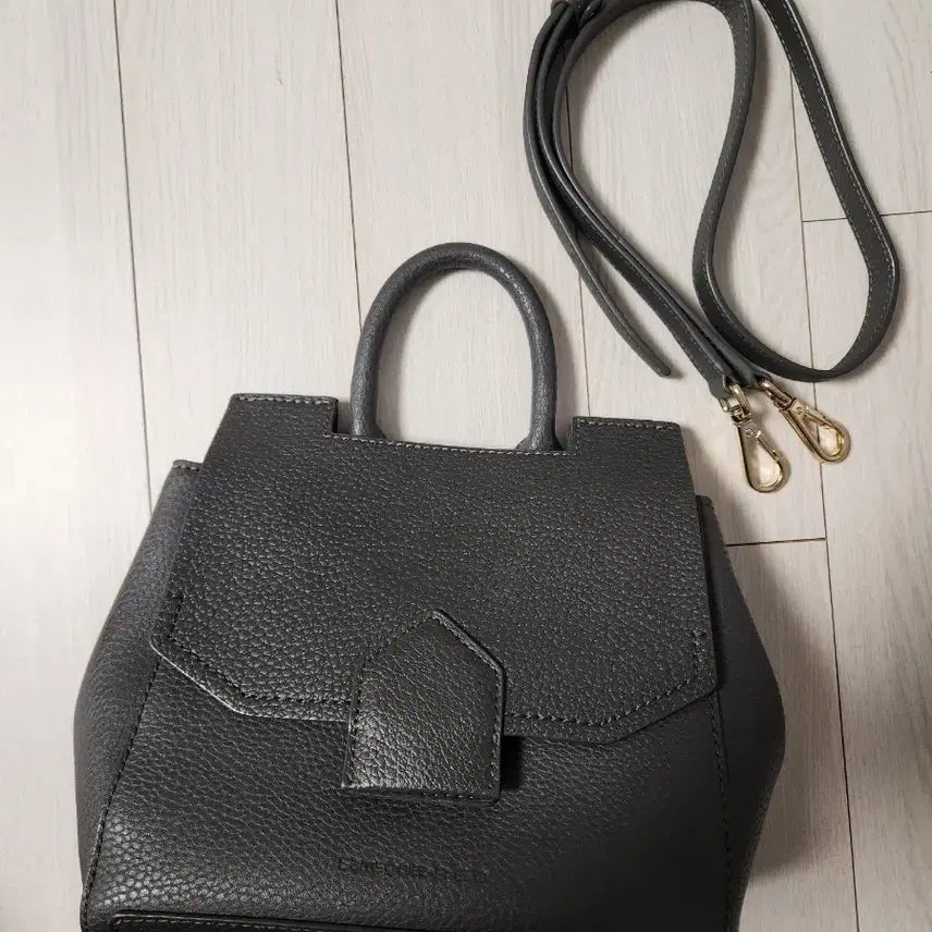 [BUNJANG] Samsonite Red Leather Tote Bag/Crossbody Bag / 쌤쏘나이트 레드 가죽 토트백#크로스백여러 중고사이트에도 같이 판매하고