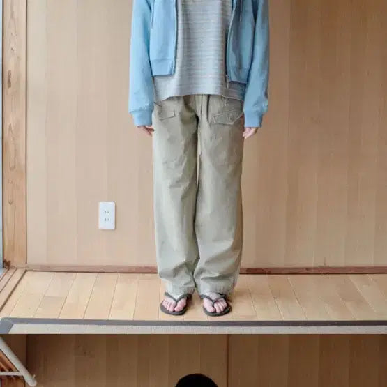 [BUNJANG] THEFEU Herringbone Pants Khaki / THEFEU 헤링본팬츠 카키