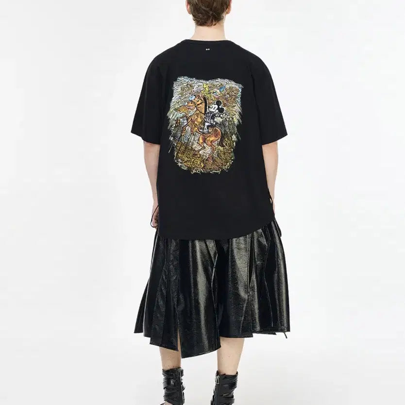 [BUNJANG] Songzio Homme Knight Mickey Embroidered T-Shirt Black Size 52 / 52/송지오옴므 나이트 미키 엠브로이드 티셔츠