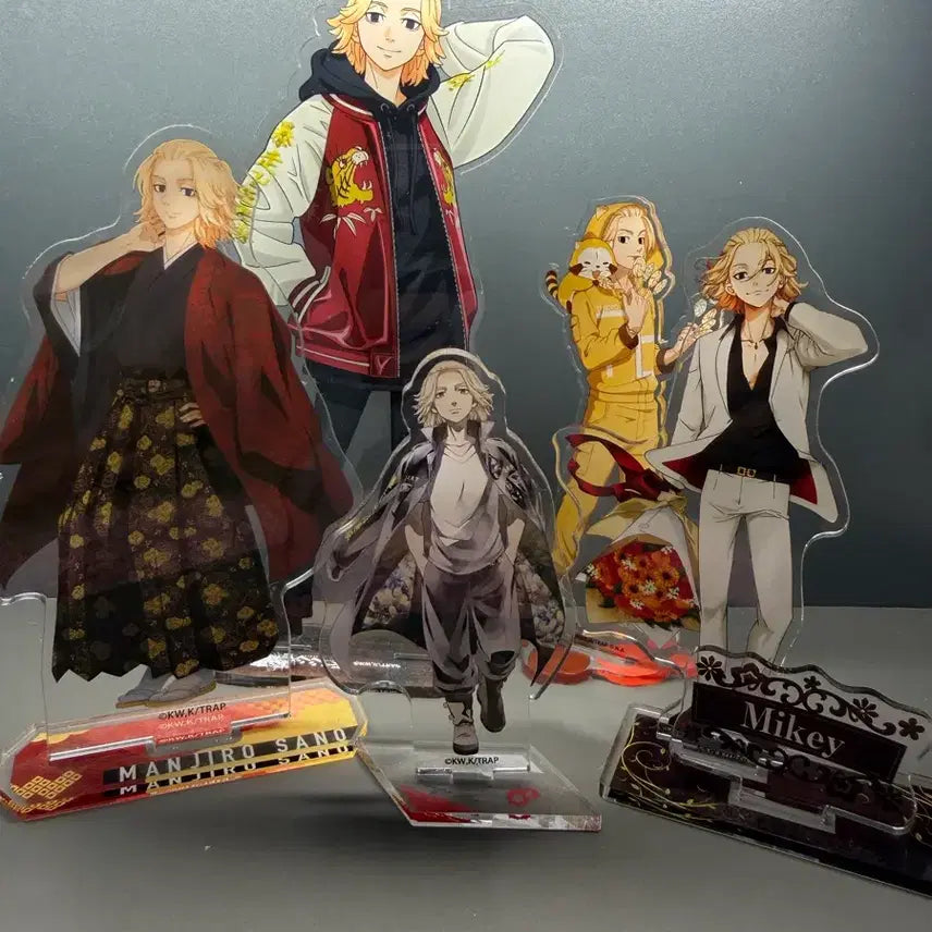 [BUNJANG] Tokyo Revengers Mikey Acrylic Stand Set / 도쿄 리벤져스 마이키 아크릴 5개