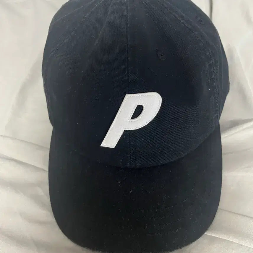[BUNJANG] Palace 6-Panel Cap Leather Strap / Palace 팔라스 6패널 볼캡 모자 (레더스트랩)