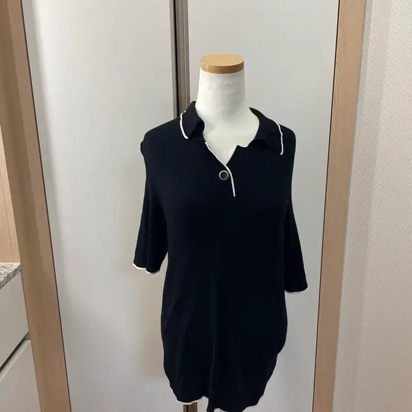 [BUNJANG] Women's Basic Collar Knit Navy / 기본 여성 카라 니트