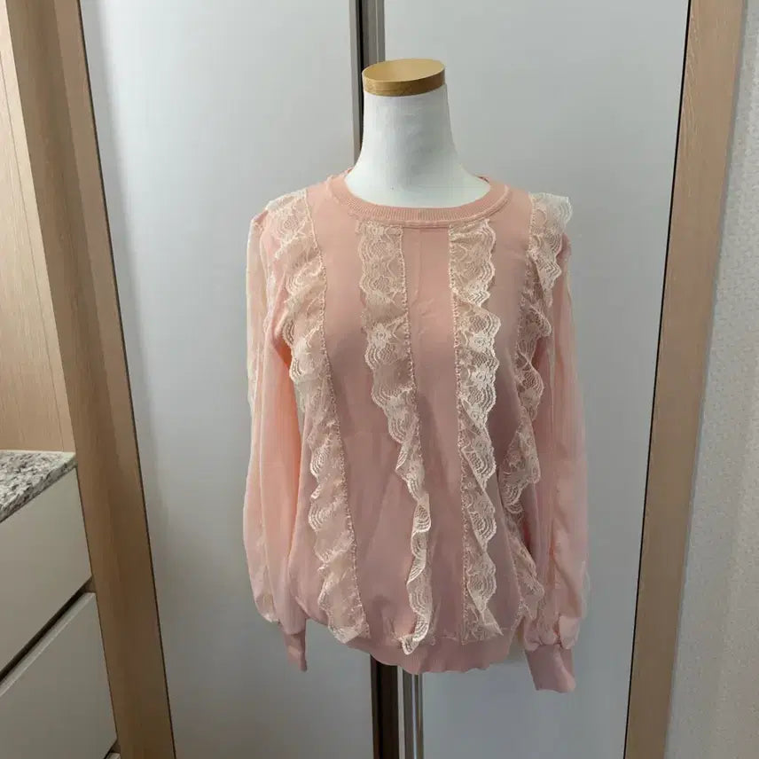 [BUNJANG] Pink Lace Blouse / 새상품 핑크색 레이스 블라우스