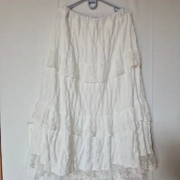 [BUNJANG] White Lace Frill Long Skirt / 화이트 레이스 프릴 롱 스커트