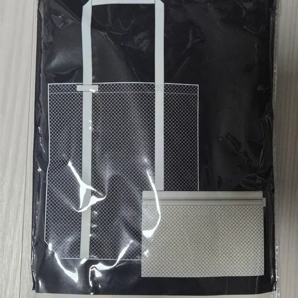 [BUNJANG] Uniqlo Mesh Tote Bag & Pouch Set Yellow / (미개봉 새상품) 유니클로 메쉬 토트백 & 파우치 세트 노랑