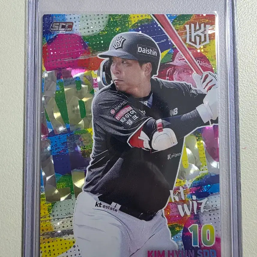 [BUNJANG] KBO Kim Hyun-soo 2026 SCC Holo Parallel Card / 2026 kbo scc 김현수 홀로 페러렐 카드 판매 kt위즈