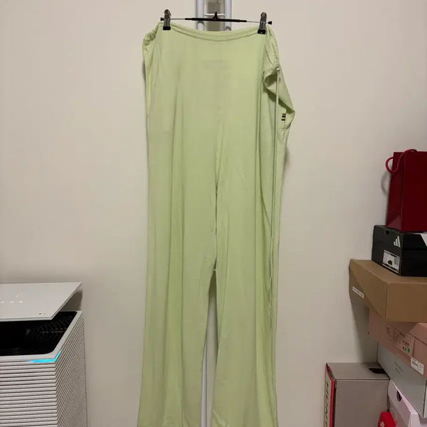 [BUNJANG] Extreme Cashmere Judo Pants Lime / 익스트림캐시미어 judo pants lime