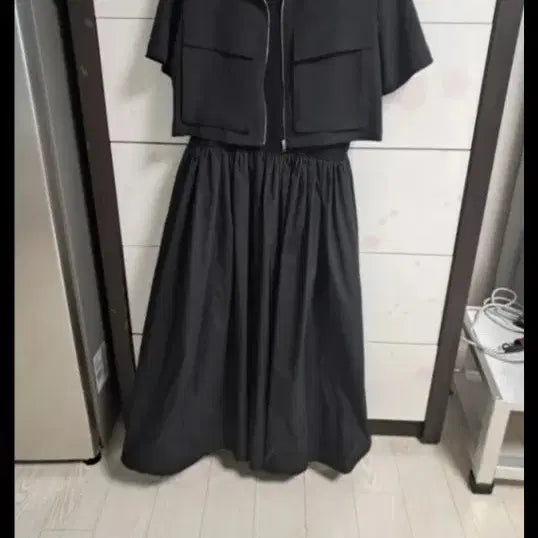 [BUNJANG] Black Crop Jacket and Long Dress Set / 블랙크롭자켓세트롱원피스 구매가165000. 새상품