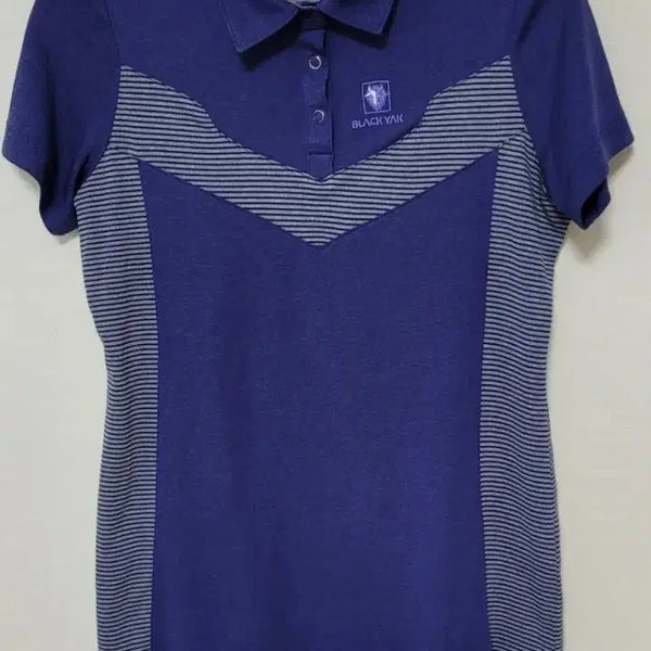 [BUNJANG] Black Yak Women's Navy Collar T-Shirt / [새상품]블랙야크 카라티 90 네이비