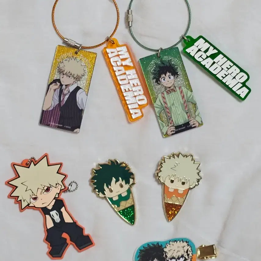[BUNJANG] My Hero Academia Bakugo Midoriya Keyring & Badge Bundle Set / 나히아 히로아카 바쿠고 미도리야 키링 아이스타피 뱃지 등 일괄판매