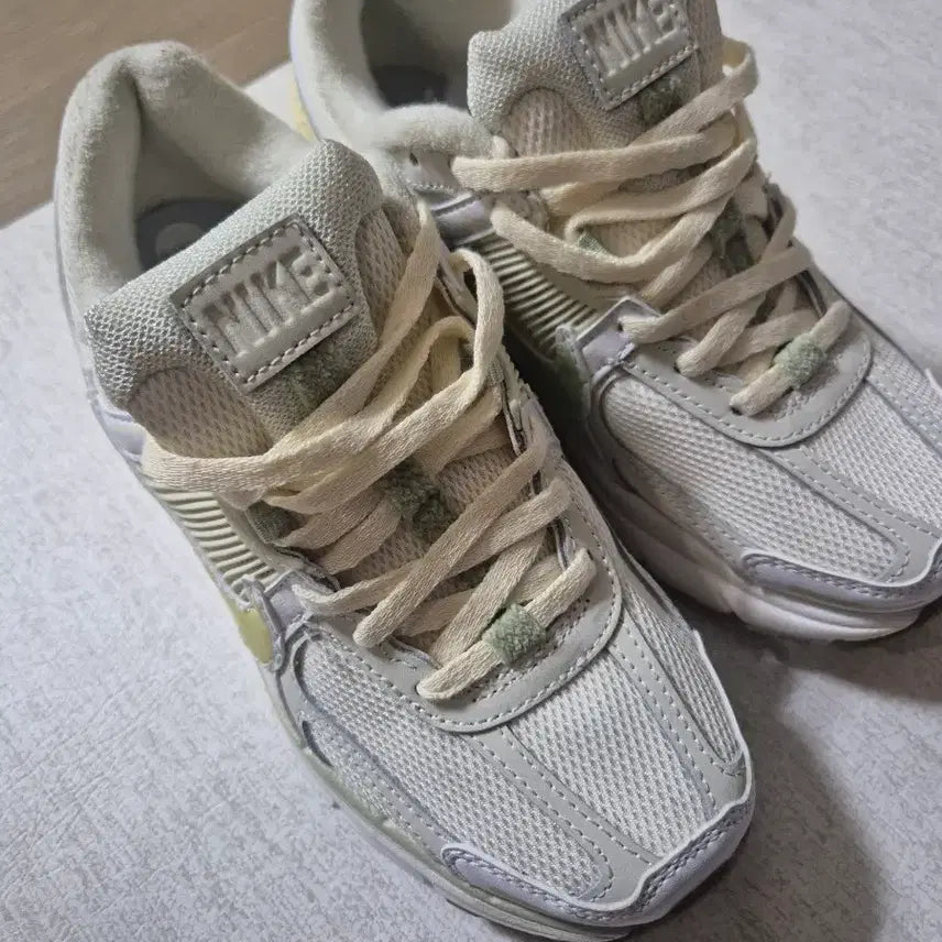 [BUNJANG] Nike Zoom Vomero 5 Women's / 나이키 줌 보메로 5 우먼스