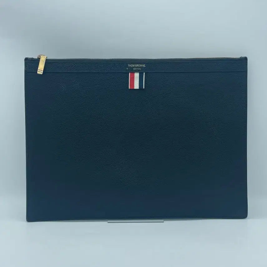 [BUNJANG] Thom Browne Pebble Grain Logo Clutch Bag M Black / [ M ] 정품 톰브라운 페블그레인 로고 클러치백