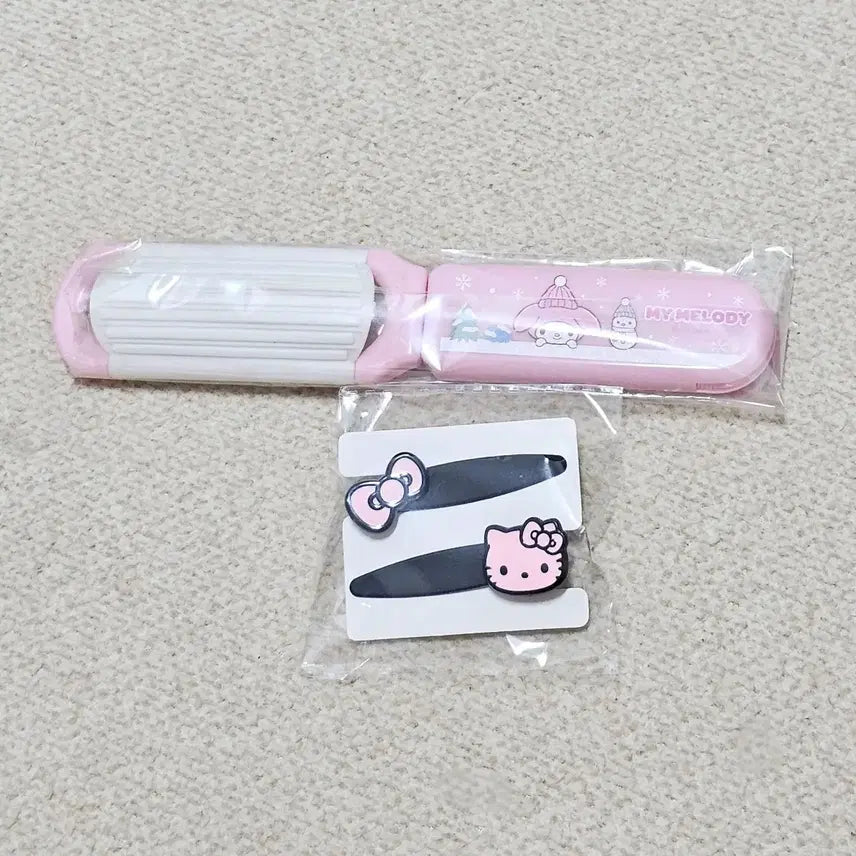 [BUNJANG] My Melody Comb Mirror + Wemee Hello Kitty Pin Set / 마이멜로디 빗거울 + 웨메 헬로키티핀