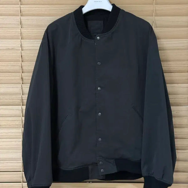 [BUNJANG] Gonak Varsity Jacket Size 3 / 고낙 바시티 자켓 3사이즈