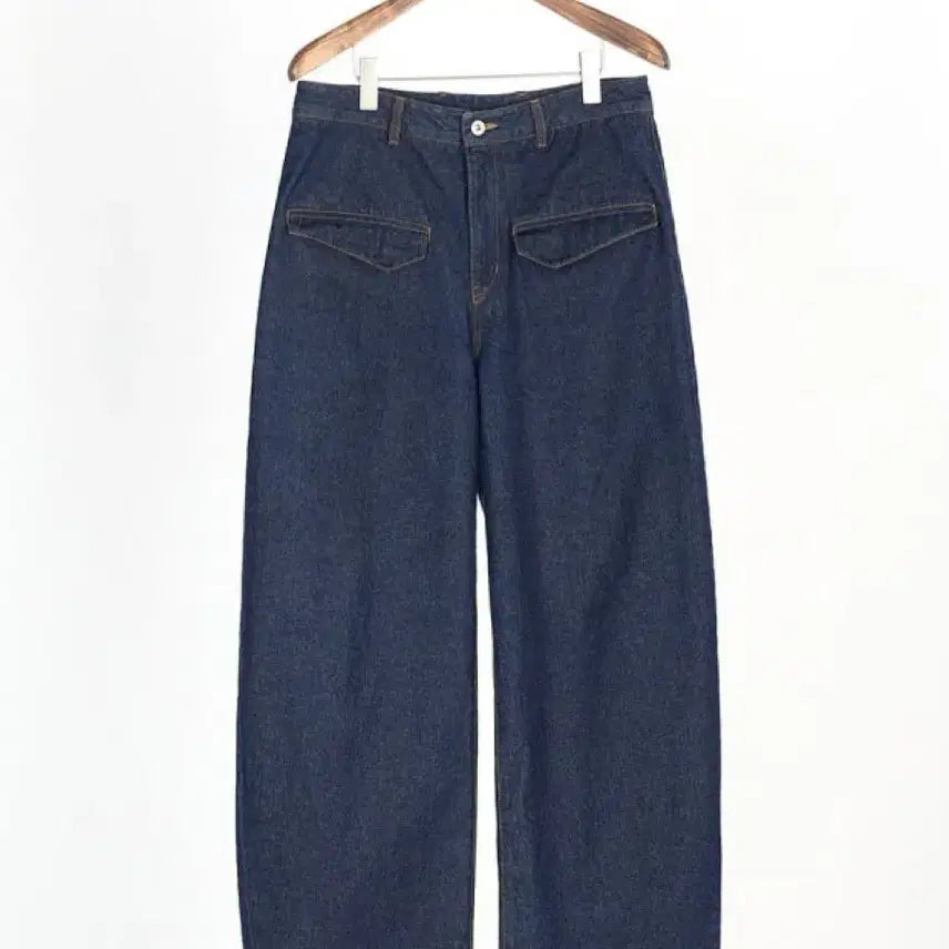 [BUNJANG] Aieul Indigo Curved Jeans (Size 48) / 아이엘 aieul 인디고 커브드진 48