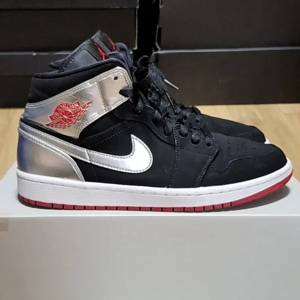 [BUNJANG] Nike Air Jordan 1 "Johnny Kilroy" (Size 280) / 나이키 280 조던1 조니킬로이