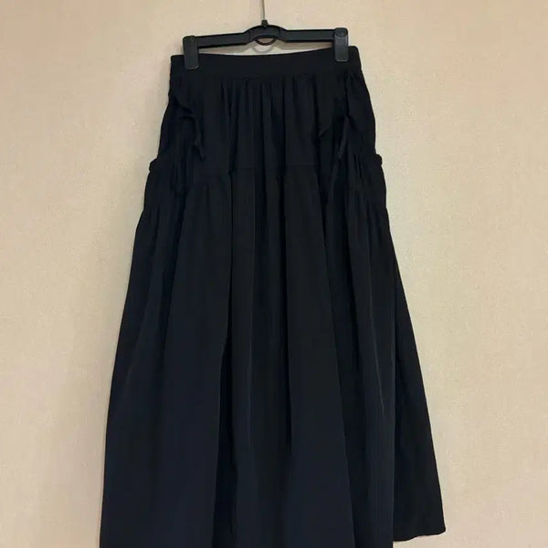 [BUNJANG] Mcginn Long Crispy Skirt (Free Size) / 매긴 mcginn 롱 스커트 크리스피 스커트 Free 착샷