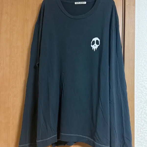 [BUNJANG] Our Legacy Skull Graphic Long Sleeve T-Shirt / [50] 아워레가시 스컬 그래픽 롱 슬리브