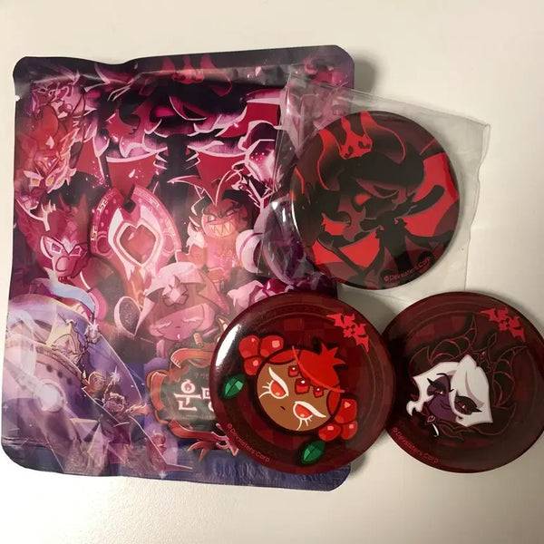 [BUNJANG] Cookie Run Kingdom 5th Anniversary Popup Badge & Hand Warmer Bundle (Sealed) / (미개봉) 쿠키런 킹덤 5주년 팝업 운명의 집결 뱃지 어둠마녀,손난로