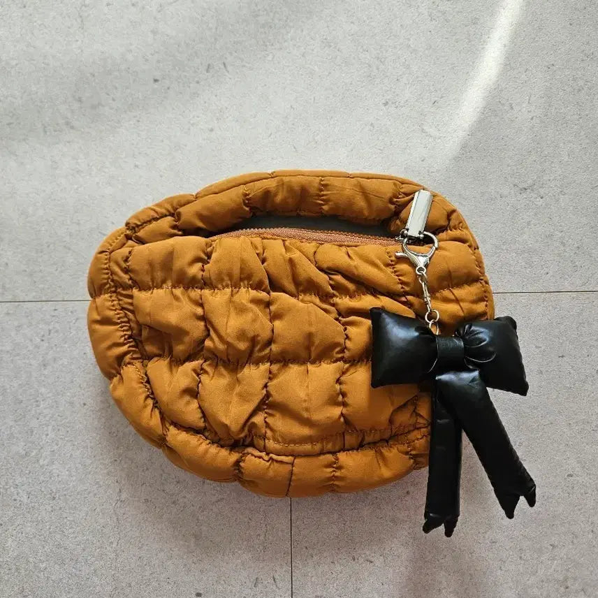 [BUNJANG] Padded Mini Bag / 패딩 미니 백 새상품