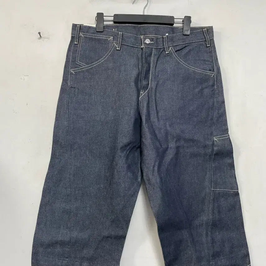 [BUNJANG] Levi's Engineered Shorts / 택132000원.새상품)리바이스 엔지니어드 바지.데드스탁.반바지.버뮤다