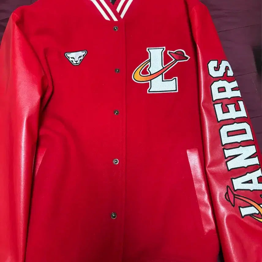 [BUNJANG] SSG Landers Dynafit Authentic Winter Jumper Varsity Jacket / SSG랜더스 다이나핏 어센틱 동계점퍼 바시티 자켓