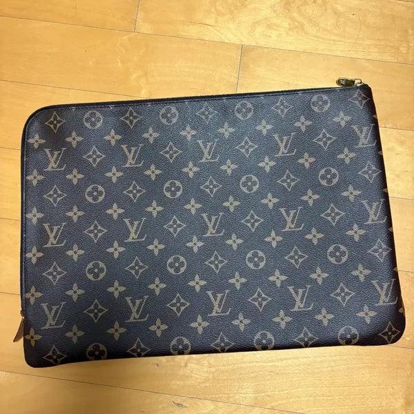 [BUNJANG] Louis Vuitton Monogram Etui Voyage Clutch / 루이비통 모노그램 에튀 보야주 클러치 정품