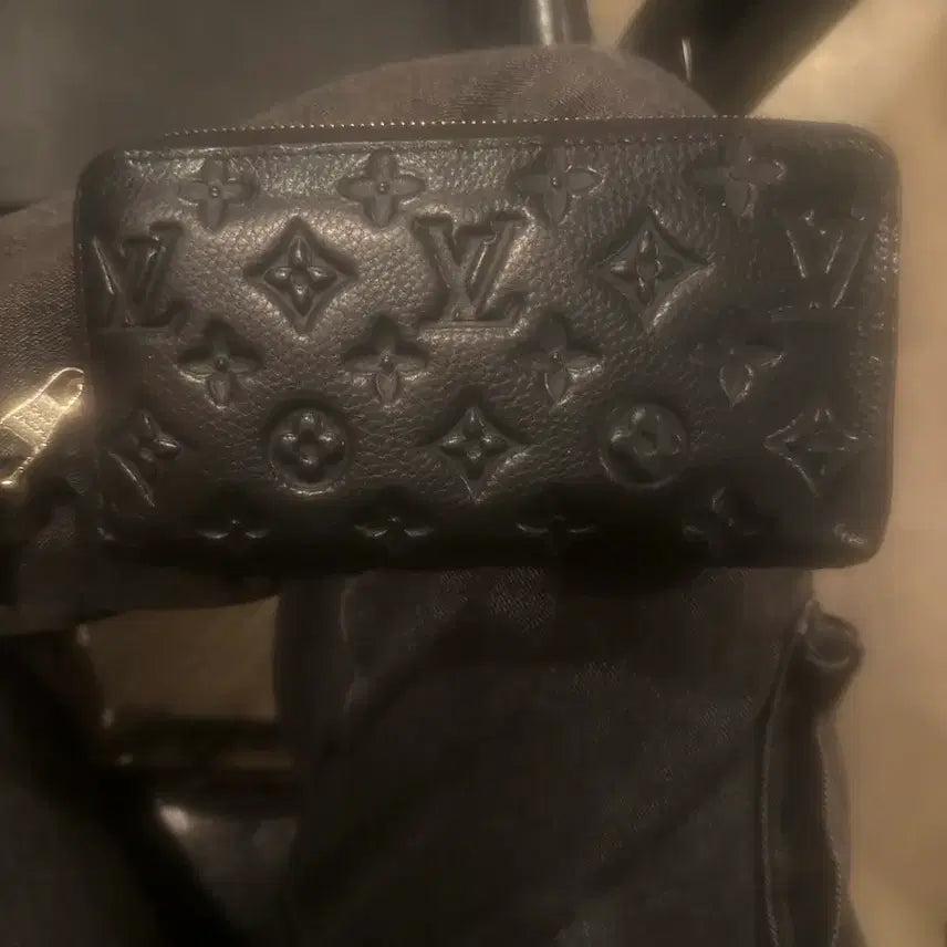 [BUNJANG] Louis Vuitton Monogram Long Wallet Black / 루이비통 모노그램 장지갑 블랙 지퍼돌이