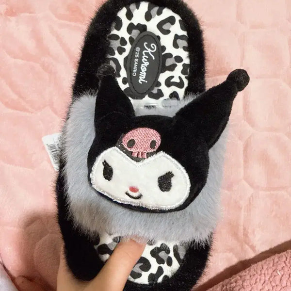 [BUNJANG] Kuromi Furry Slippers Black / 쿠로미 털 슬리퍼 블랙