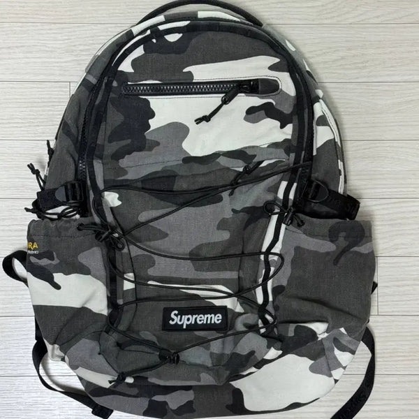 [BUNJANG] Supreme Snow Camo Backpack Bag / 슈프림 백팩 가방 스노우 카모