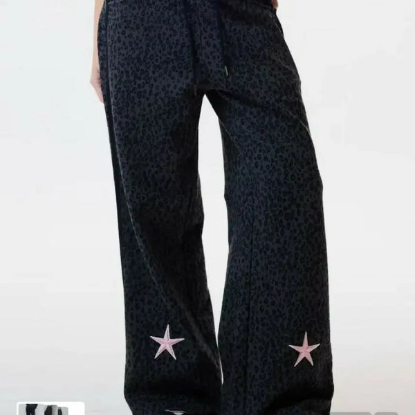 [BUNJANG] Love Is True Leopard Wide Bootcut Track Pants / 러브이즈트루 포켓 스타 레오파드 와이드 부츠컷 트랙팬츠 (F)