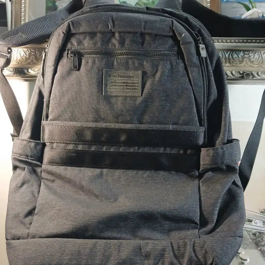 [BUNJANG] BrandName Black Backpack / [브랜드명] 백팩 검정색