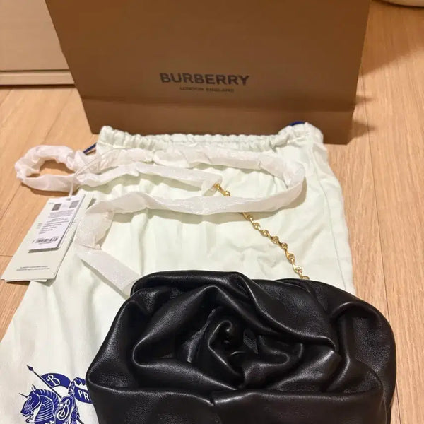 [BUNJANG] Burberry Mini Rose Crossbody Bag / 버버리 미니 로즈 크로스백(새제품)