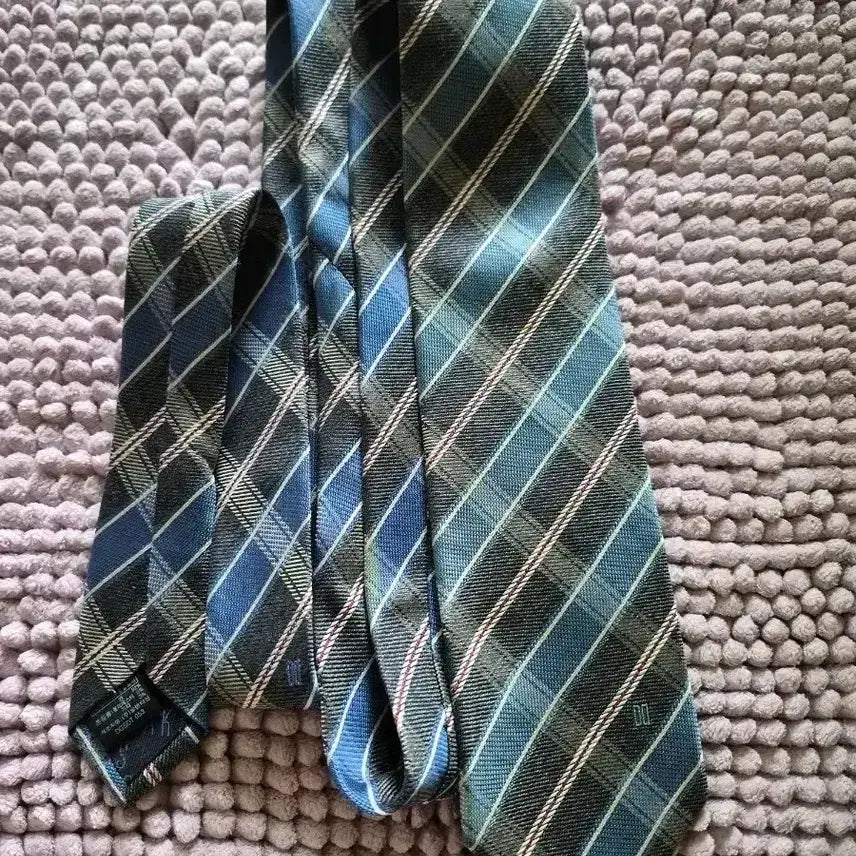 [BUNJANG] Daks Private Collection Silk Check Necktie (Blue/Gray) / [정품] 닥스(DAKS) 프라이빗 컬렉션 실크 체크 넥타이 (블루/그레이