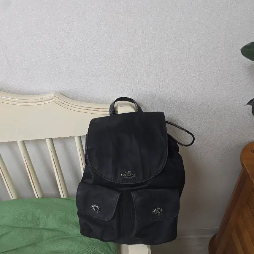 [BUNJANG] Coach Black Leather and Nylon Backpack / 코치 백팩 블랙