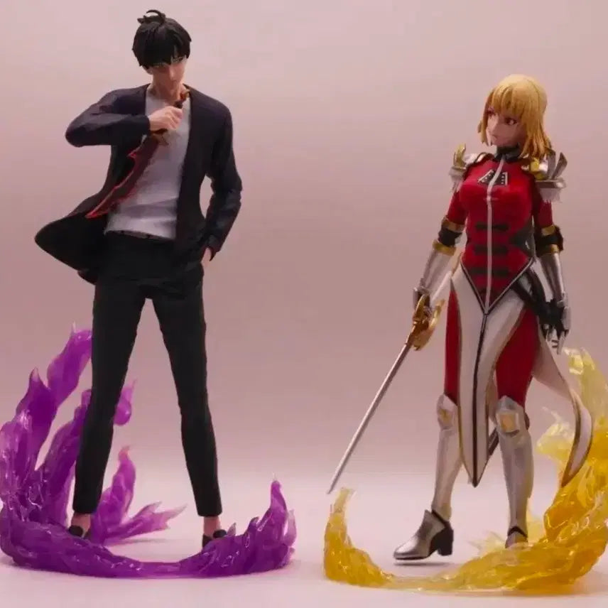 [BUNJANG] Solo Leveling Sung Jin-Woo & Cha Hae-In Figure Set (Sealed) / [미개봉]나혼자만레벨업(나혼렙) 성진우, 차해인 피규어세트