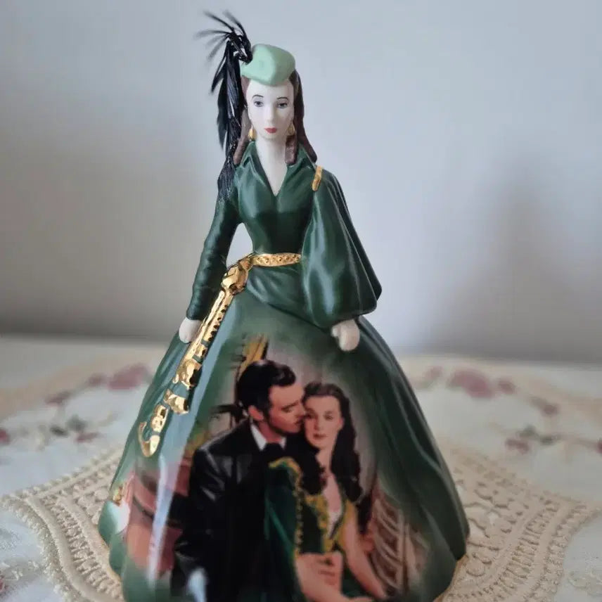[BUNJANG] Gone with the Wind Scarlett O'Hara Figurine / 바람과 함께 사라지다 스칼렛 오하라 피겨린